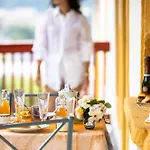 Chateau De Marnand - Duplex A La Ferme