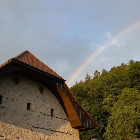 Lägenhet Chateau De Marnand - Duplex A La Ferme