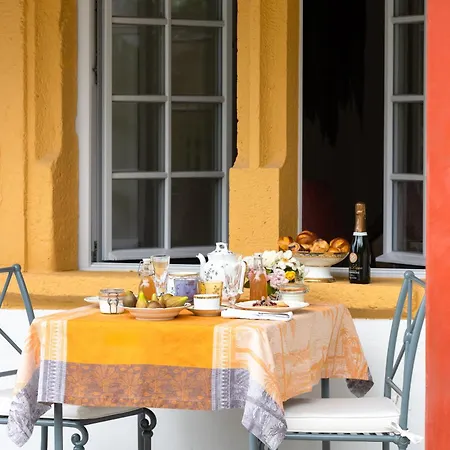 Chateau De Marnand - Duplex A La Ferme Apartment *